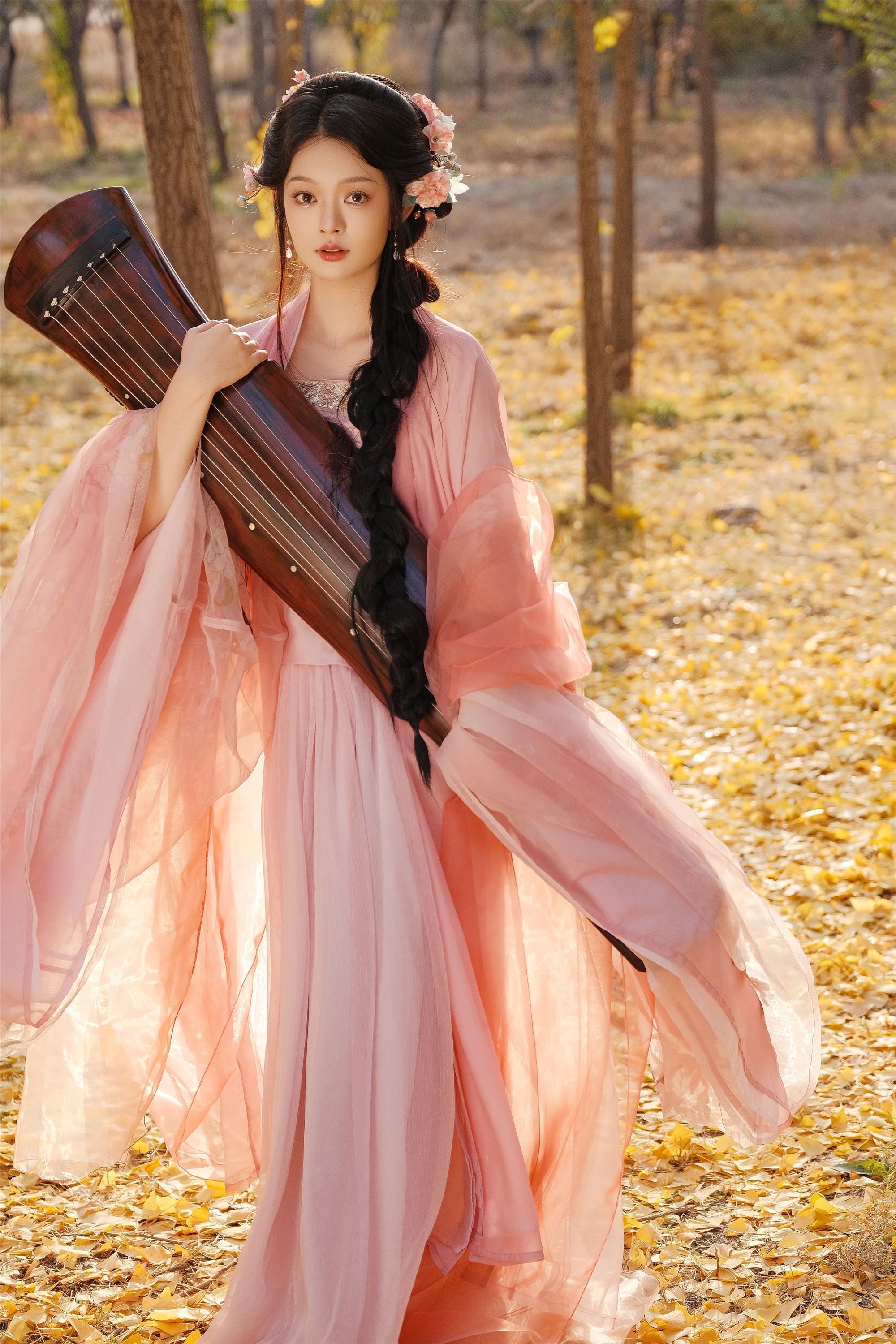 YITUYU艺图语 2025.01.06 秋意浓 秋秋